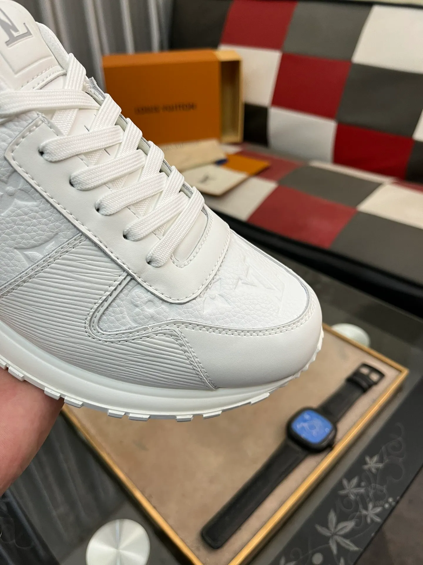 Men's shoes 💰540⌚️⌚️LV Louis Vuitton. The latest fashionable casual shoes are popular in physical stores. New spring and summer comfortable imported custom original cowhide, unique jacquard fabric element design. With sheepskin lining, Lv original base, [sun][sun] high-end packaging and high quality💪Details determine quality, code number 38-44